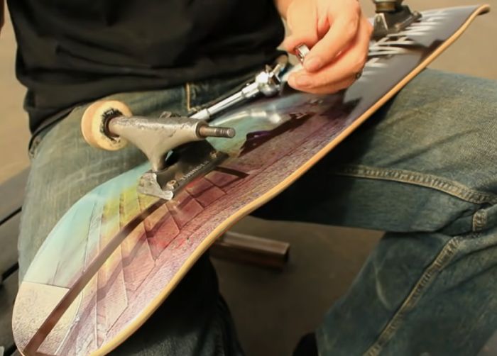 Dismantle Your Skateboard