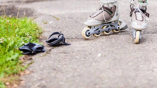 Tricks and flips For roller skates