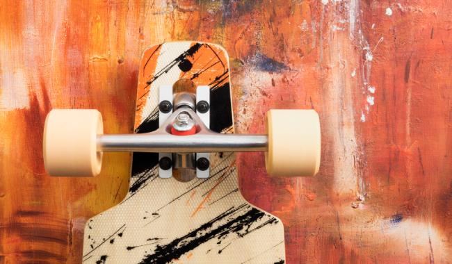 Pros and Cons of Drop Through Longboards 