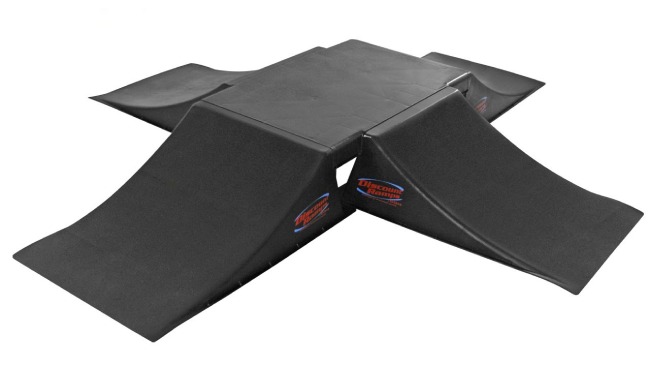 Fly Box Skateboard Ramp