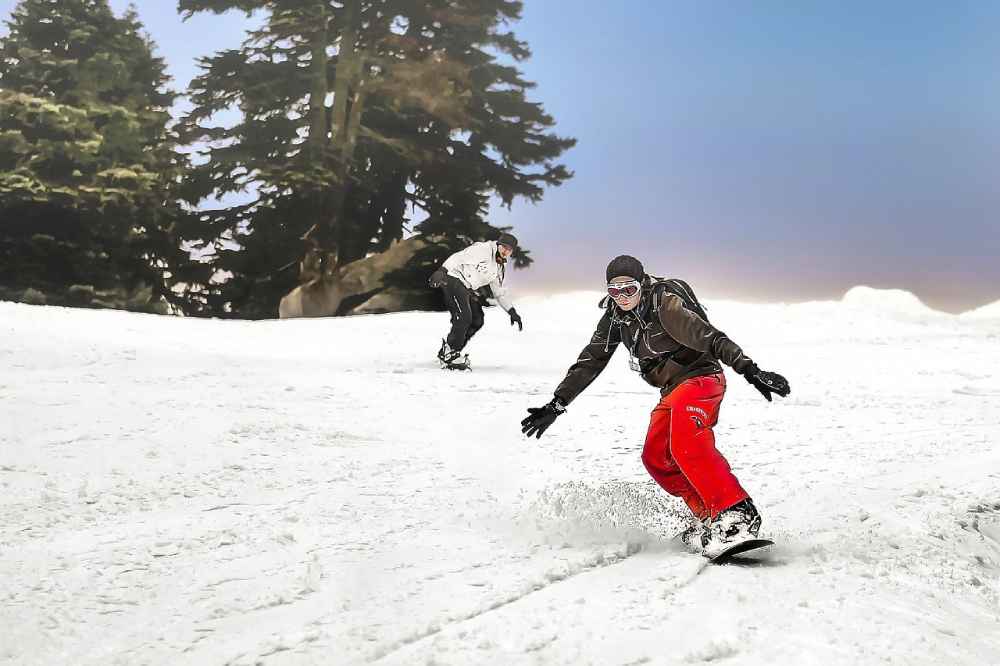 Tips for falling while snowboarding