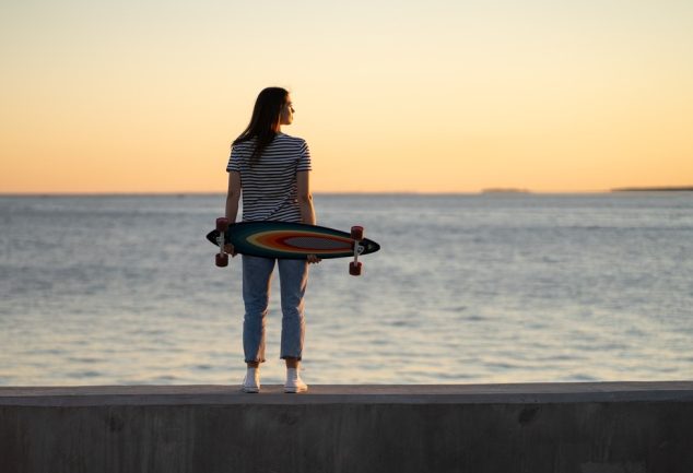 How Many Calories Does Longboarding Burn